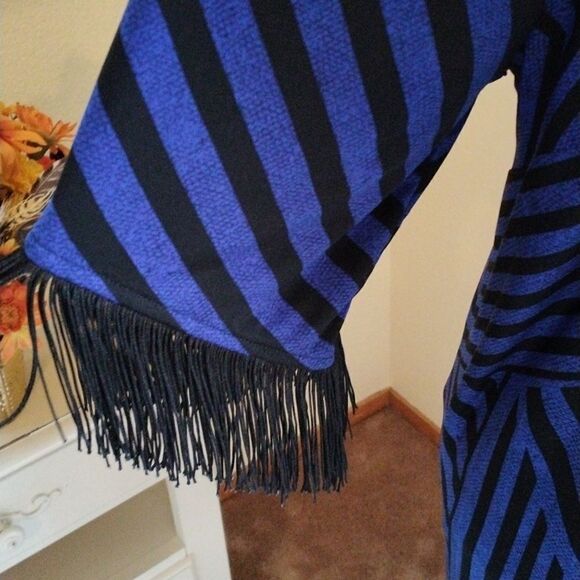 Catherines Slinky Dress With Fringe - Picture 4 of 8